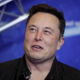 Elon Musk vende 4.4 millones de acciones de Tesla