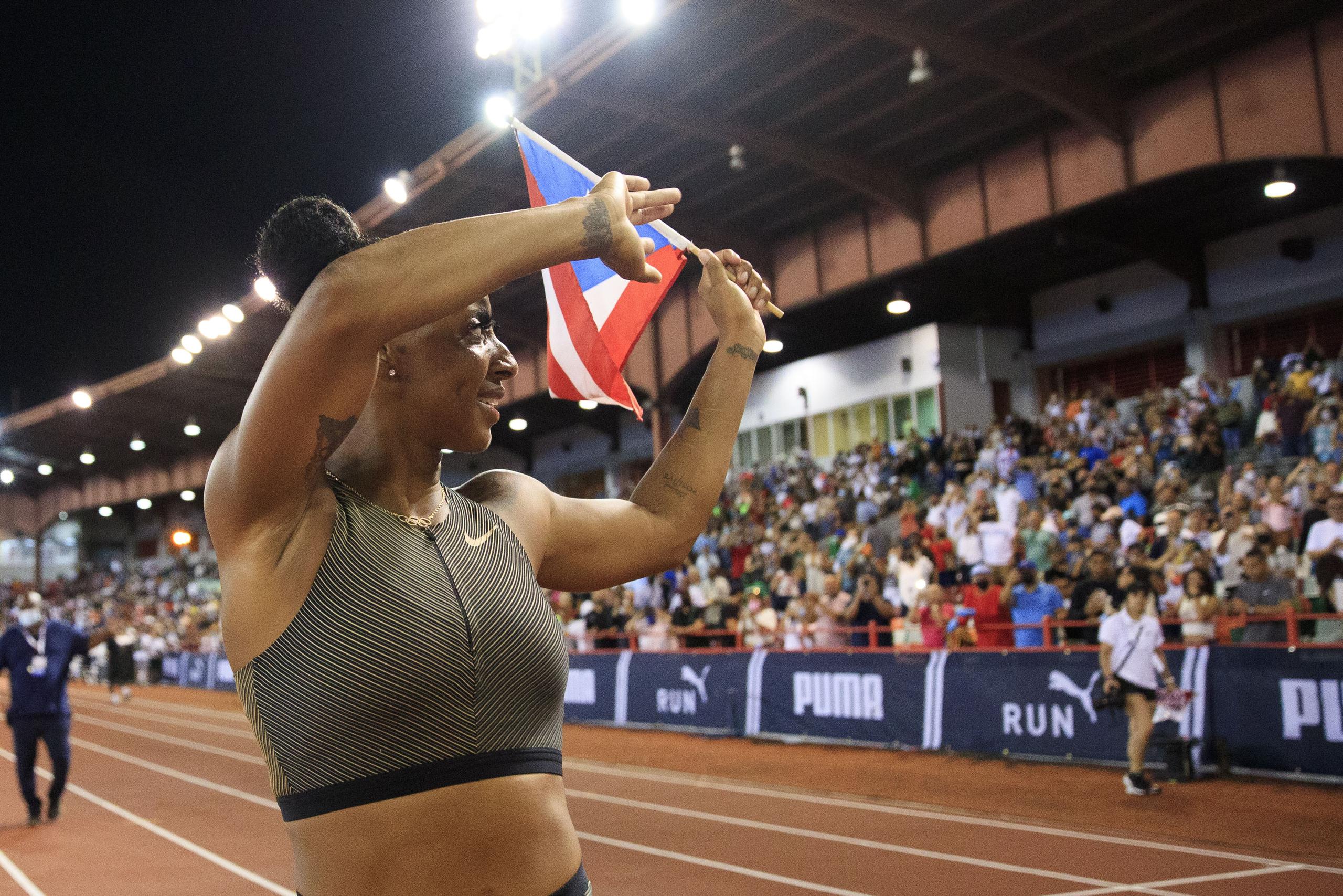 El Clásico Internacional de Atletismo de Puerto Rico atrajo a campeones olímpicos, como Jasmine Camacho Quinn.
