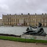 Palacio de Versalles también es desalojado por amenaza de bomba