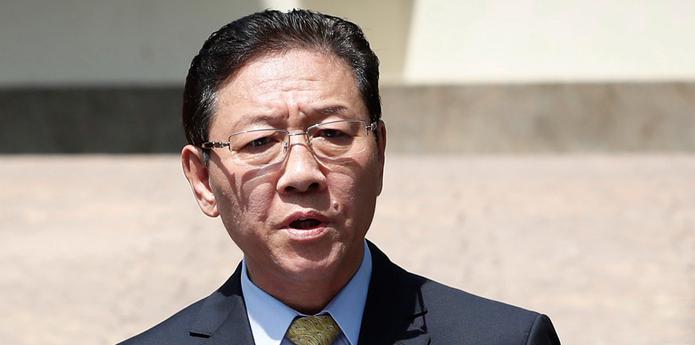 La expulsión de Mohamad sigue a la del embajador norcoreano en Kuala Lumpur, Kang Chol (en la foto) por criticar con dureza a las autoridades malasias por su investigación de la muerte de Kim Jong-nam. (AP)
