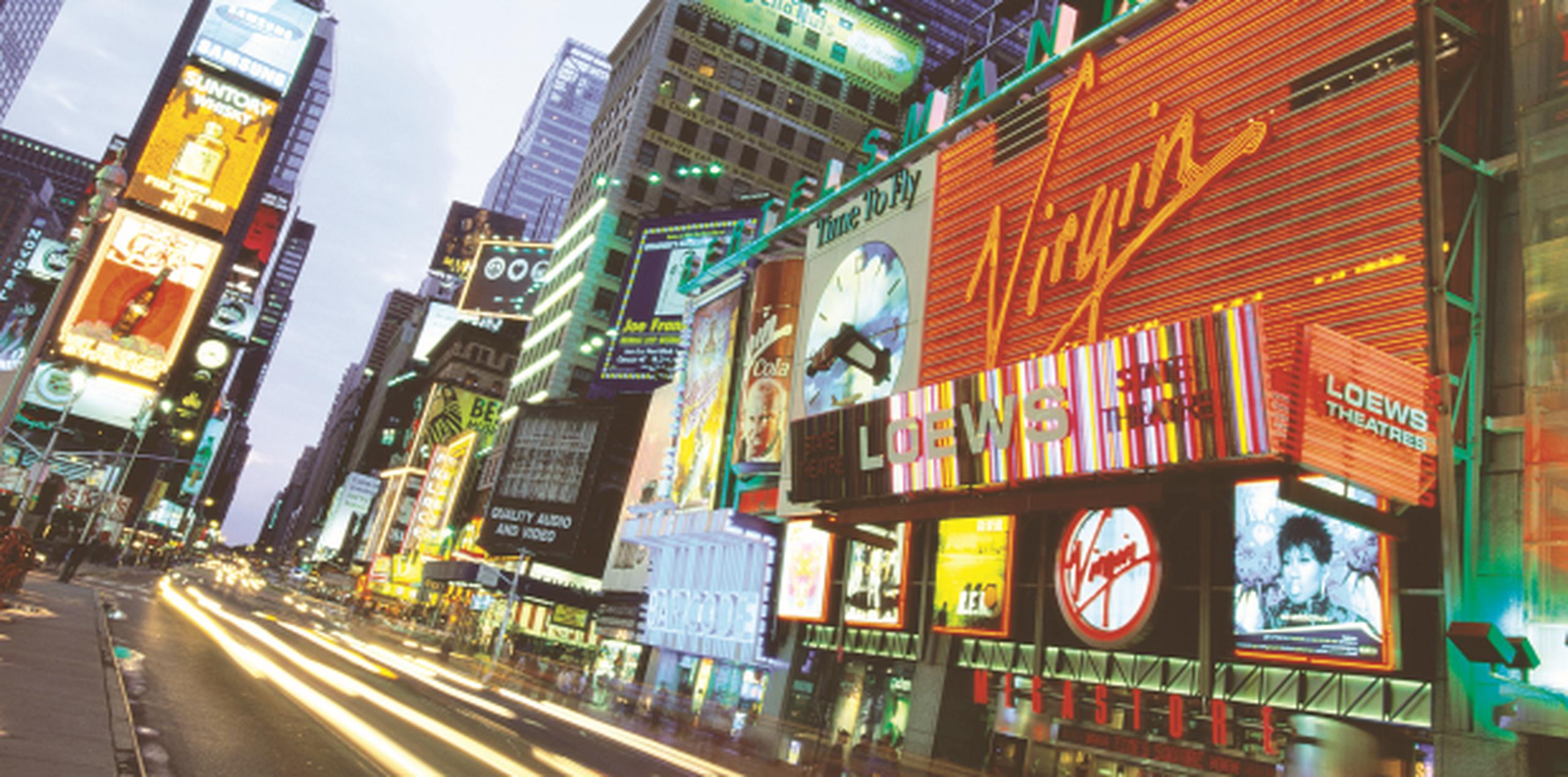 En Times Square, el anuncio luminoso más barato es de Coca-Cola. (Archivo)