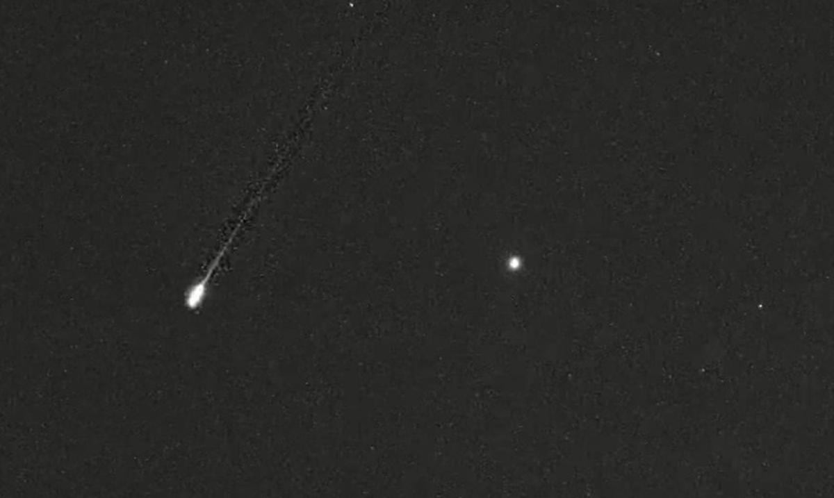 Video: Spectacular Geminid meteor shower captured over Puerto Rico