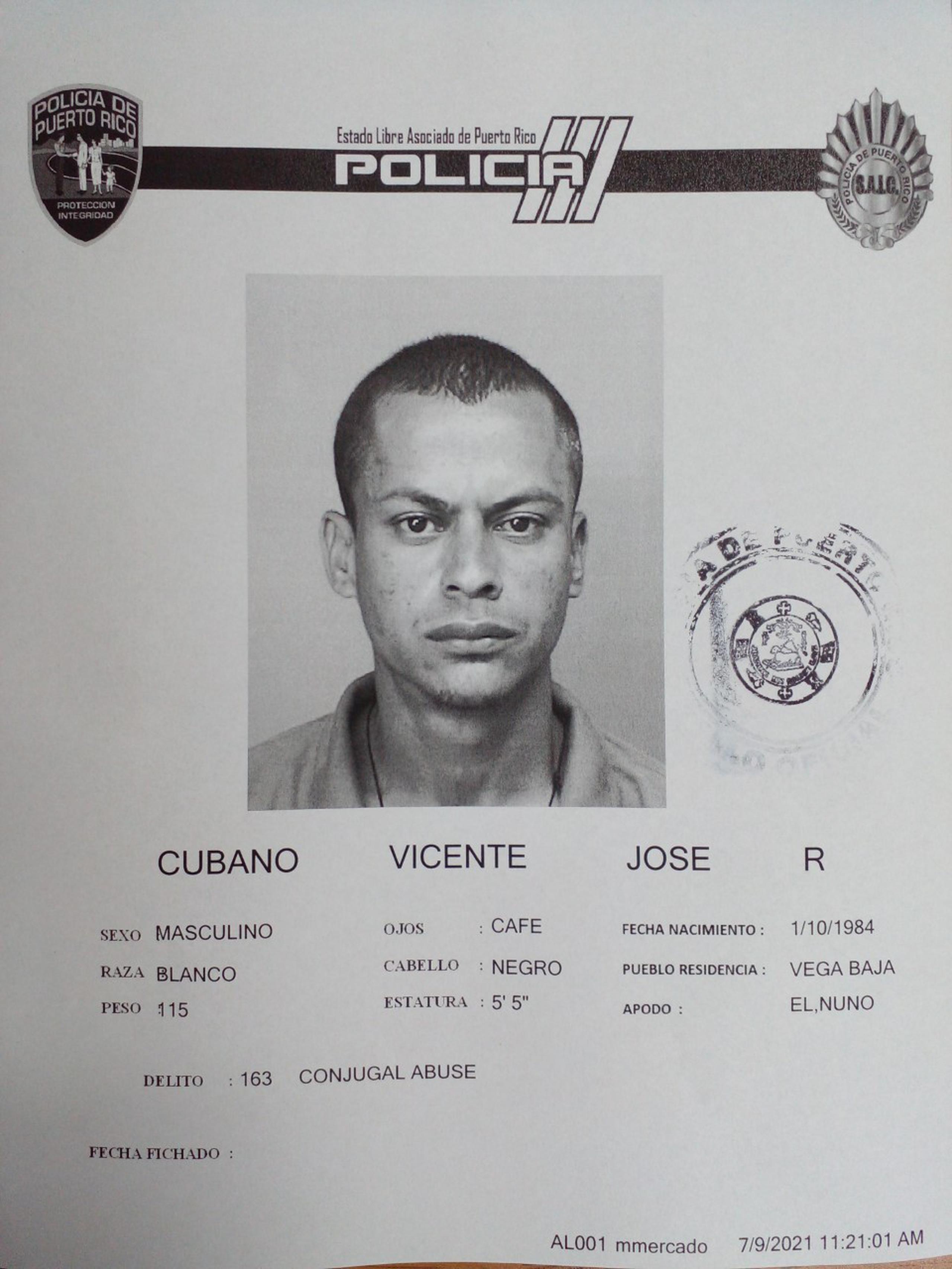 José Ramón Cubano Vicente fue asesinado dentro de una guagua junto a otro individuo en la calle Alturas del sector Brisas del Rosario, en Vega Baja.