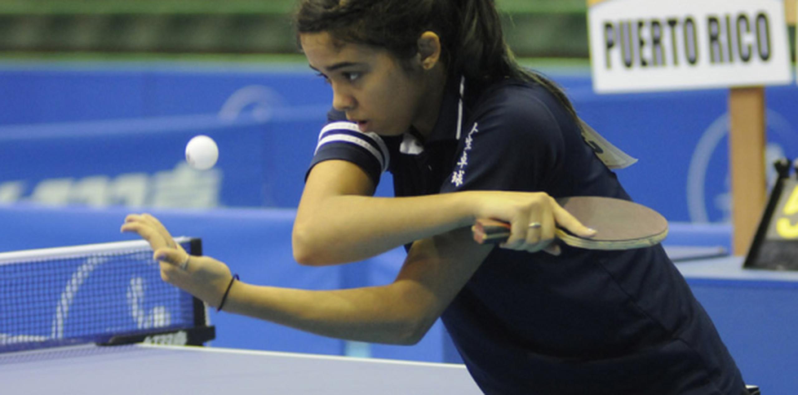 La jugadora Adriana Díaz superó 11-8, 11-7 y 11-2 a Daniela Camino. (xavier.araujo@gfrmedia.com)