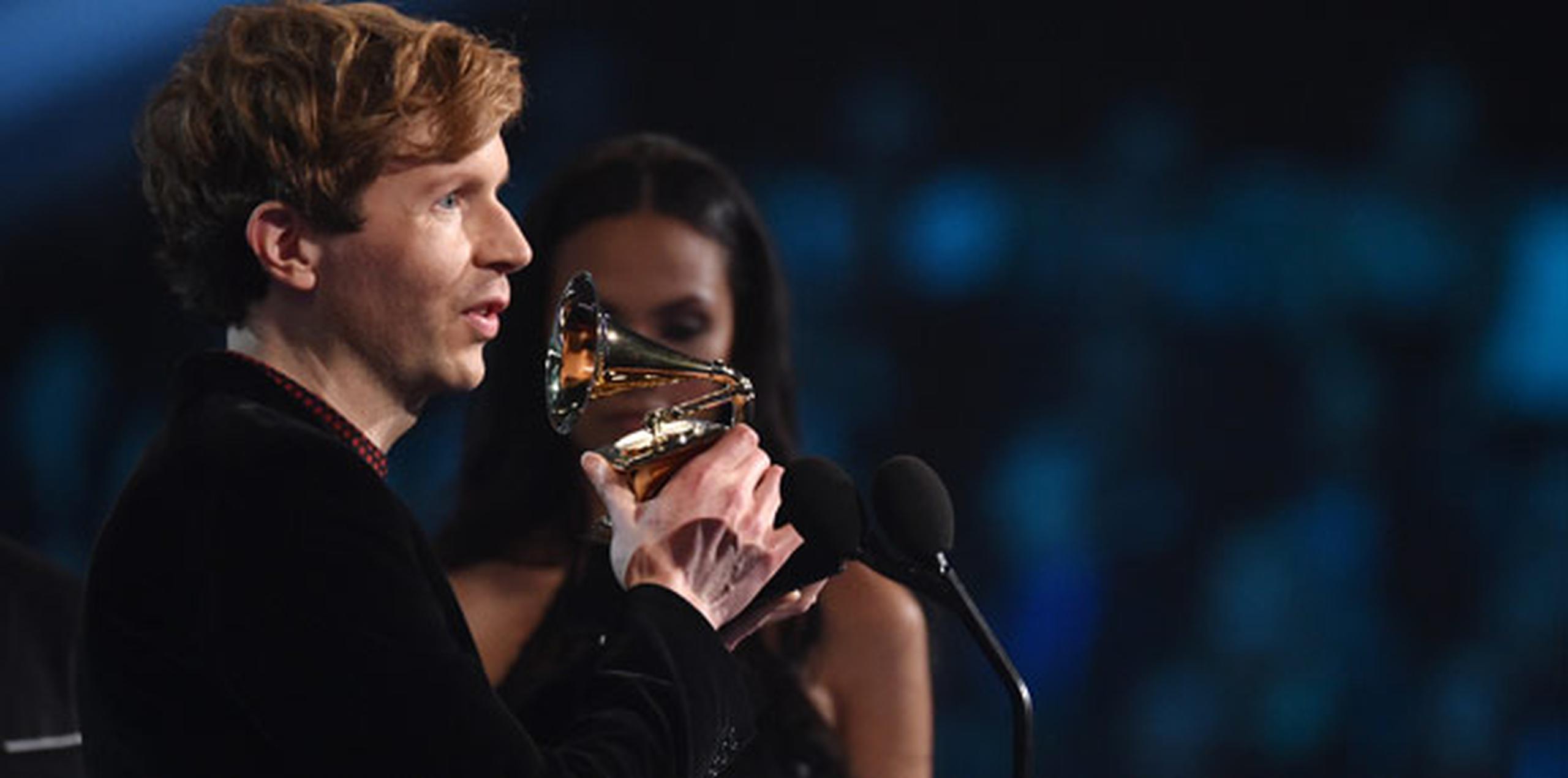 Beck fue el ganador del Álbum del año. (AP)