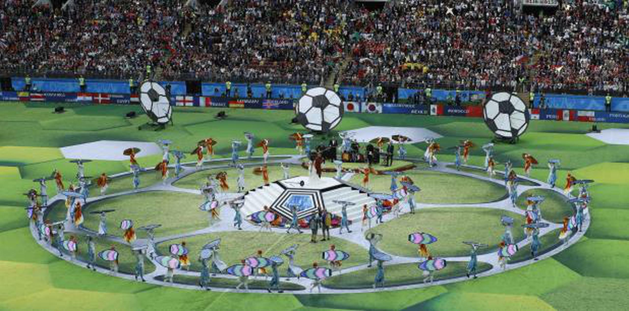 Ceremonia inaugural de la Copa del Mundo en el estadio Luzhniki en Moscú, Rusia. (AP / Victor Caivano)
