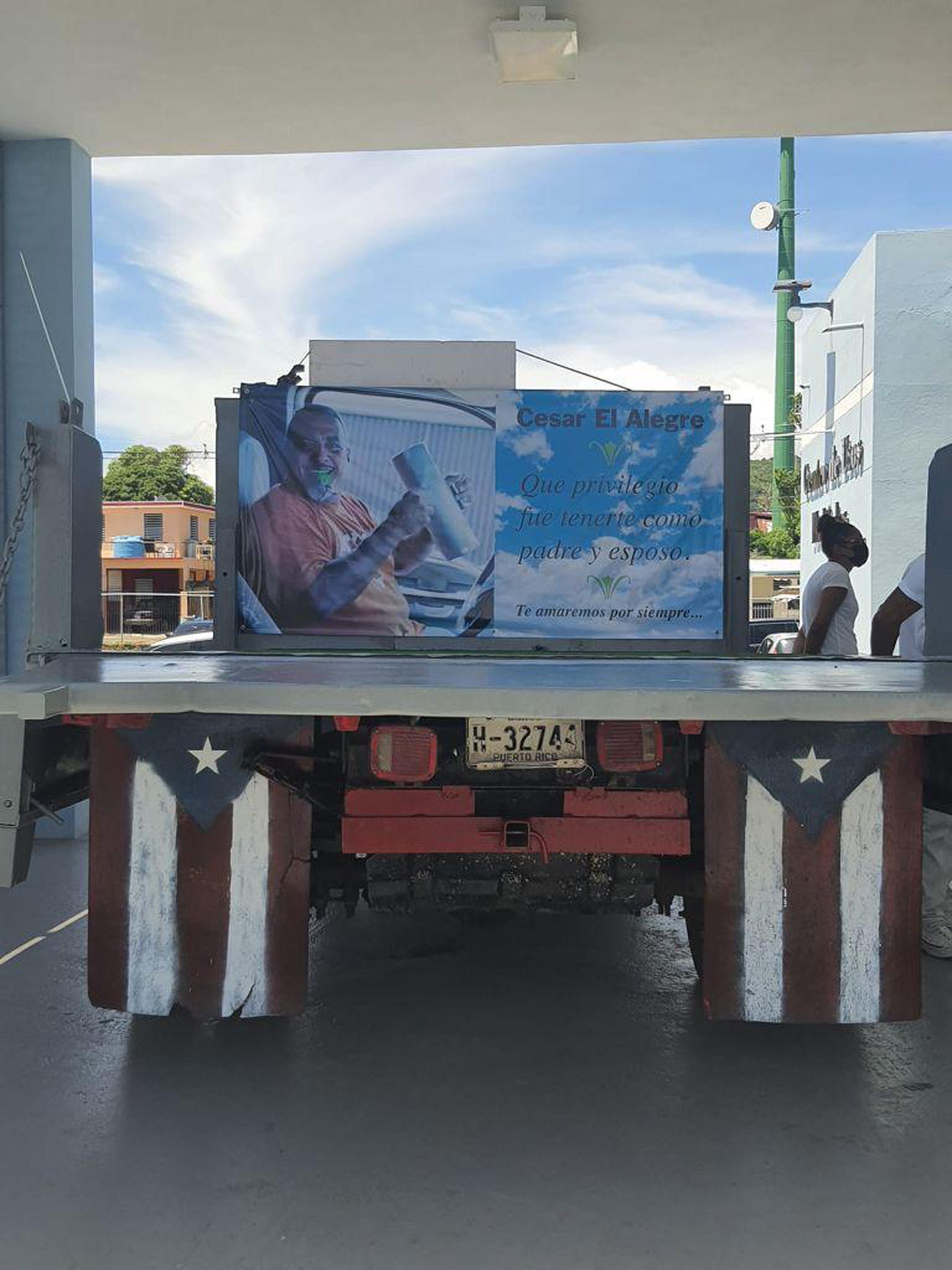 Ceiba rindió homenaje al líder comunitario con una caravana que recorrió distintas áreas del pueblo.