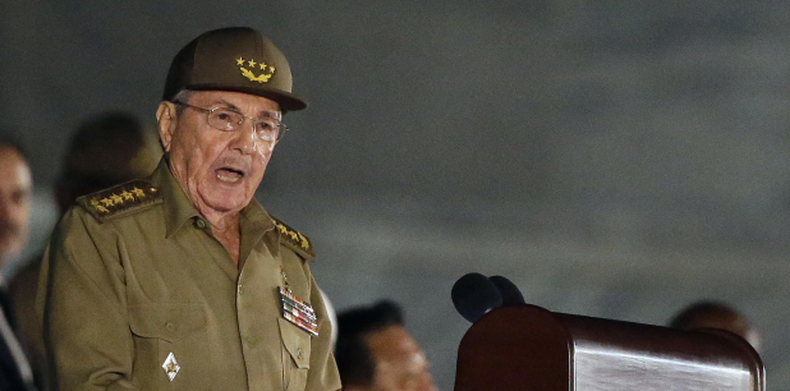 Raúl Castro cumplirá el deseo de su hermano. (Prensa Asociada)