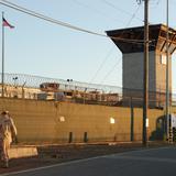 Un juez estadounidense declara “ilegal” la detención de un afgano en Guantánamo