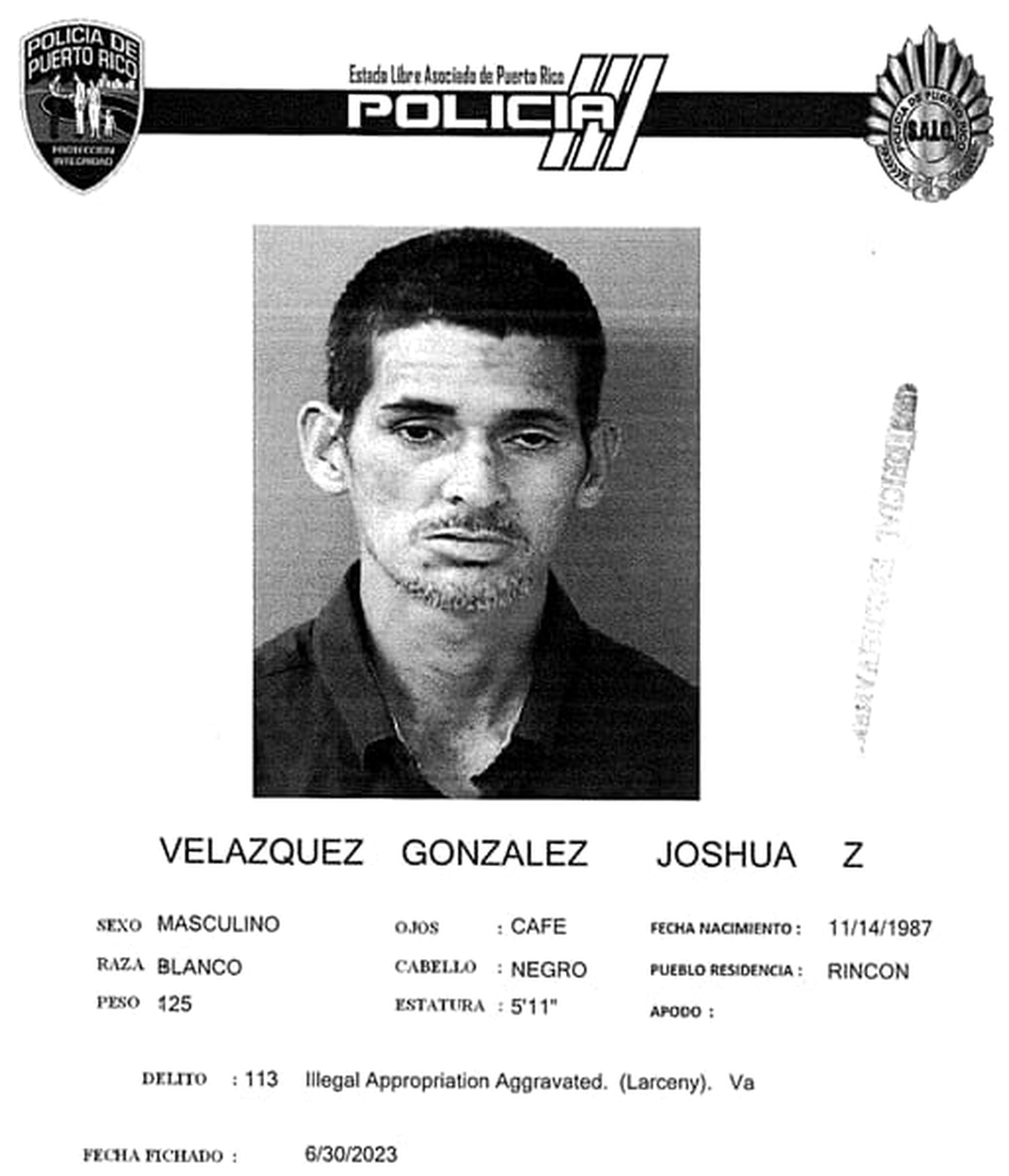 Joshua Z. Velázquez González fue acusado por cargos de escalamiento y apropiación ilegal agravada.