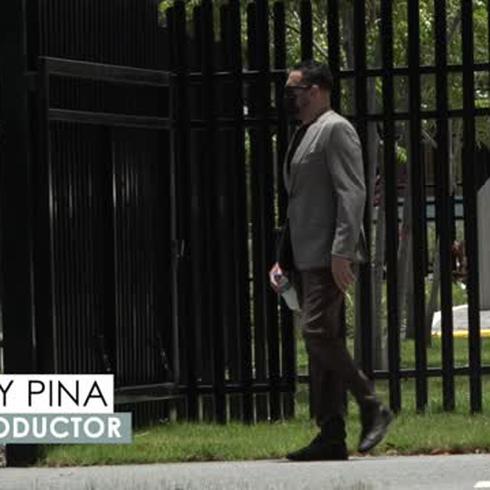Raphy Pina se entregó hoy en el edificio del FBI 
