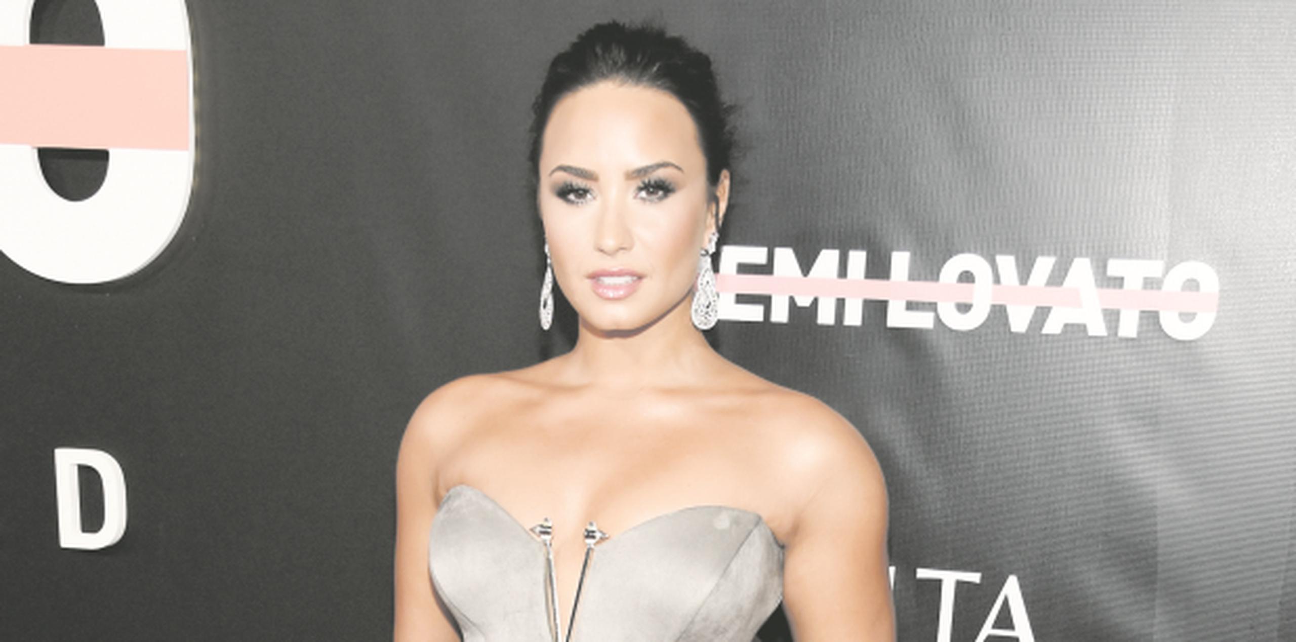 Lovato fue vista el fin de semana almorzando con su ex novio, Wilmer Valderrama. (Archivo)
