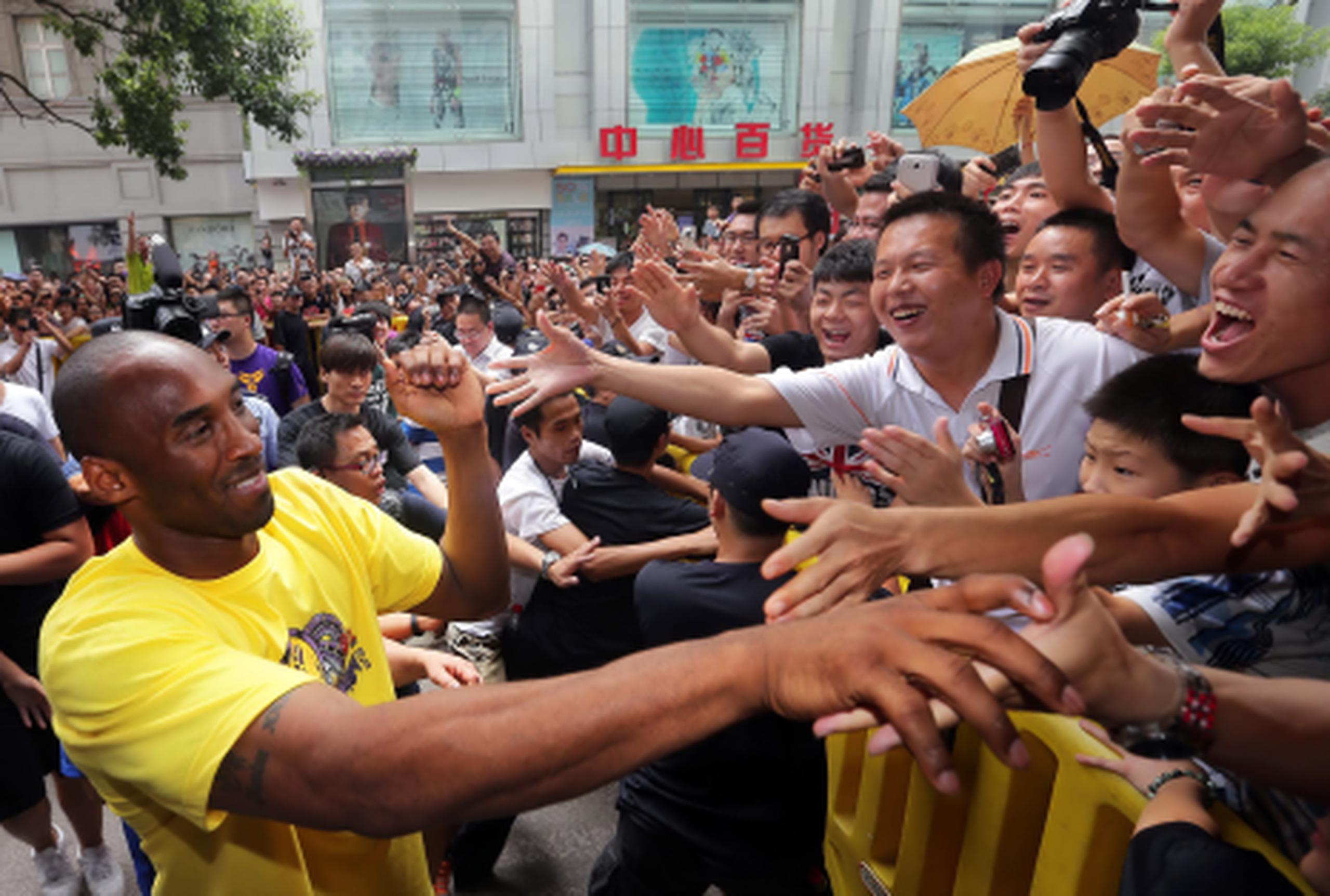 Kobe Bryant es muy popular en China. (Archivo)