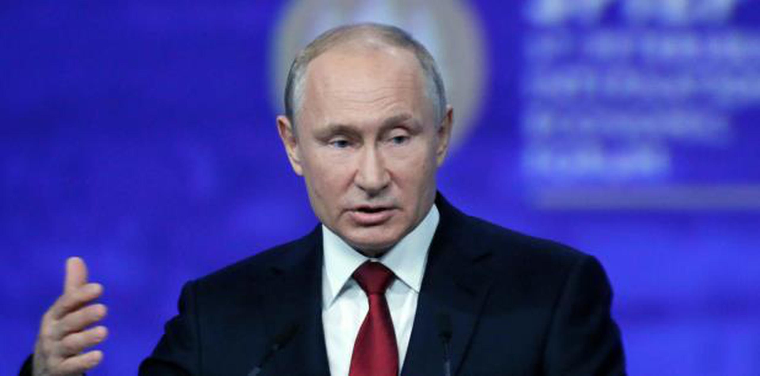 Según Putin, se cree que  "Trump pretende reconstruir las relaciones entre EEUU y Rusia" y reanudar "los contactos para resolver los temas de interés mutuo". (EFE)