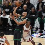 Celtics superan al Heat y toman ventaja en la serie