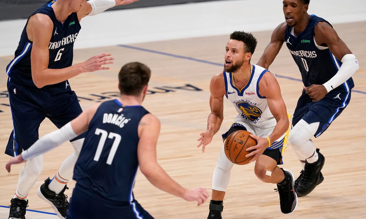Stephen Curry is with 57 points in the Golden State tournament by Luka Doncic and los Mavs