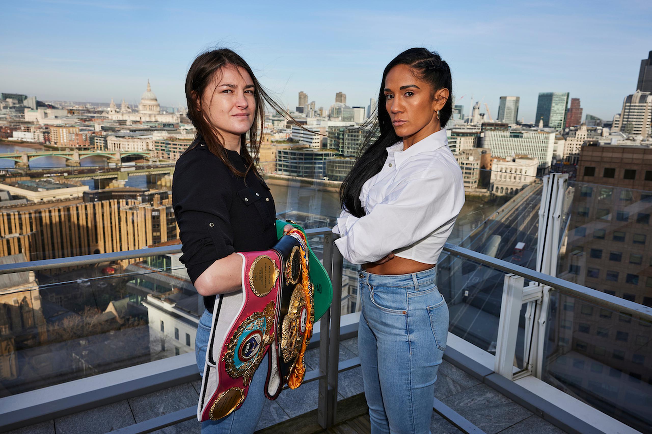 Katie Taylor y Amanda Serrano completaron una gira para anunciar el combate donde estarán en juego los cinturones de las 135 libras.