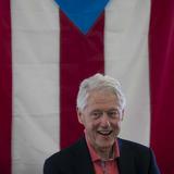 Clinton se aleja de la primaria demócrata en Puerto Rico