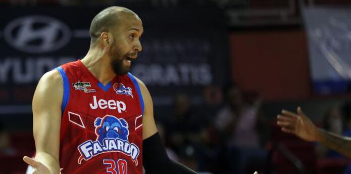 Ricky Sánchez se ausenta de club mexicano Primera Hora