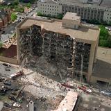 Recuerdan víctimas de la tragedia de Oklahoma City 29 años después 
