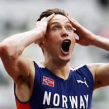 El noruego Karsten Warholm rompió su marca mundial de los 400 metros con vallas 