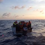 Guardia Costera repatría a 59 migrantes