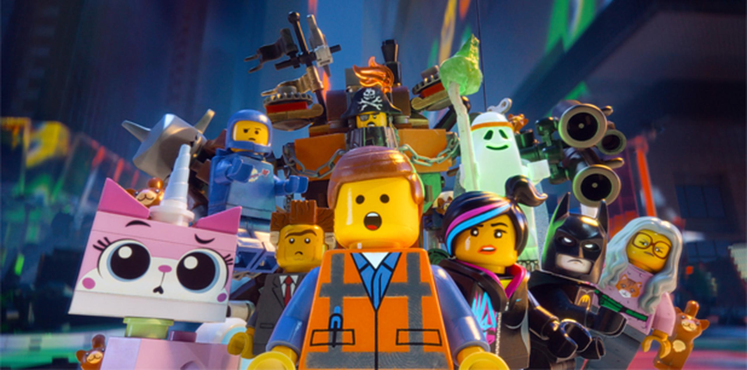 THE LEGO MOVIE.- Dirigida por Phil Lord y Chris Miller. Con las voces de Chris Pratt, Elizabeth Banks, Will Arnett, Morgan Freeman y Will Ferrell. Clasificada PG. Duración: 100 minutos.