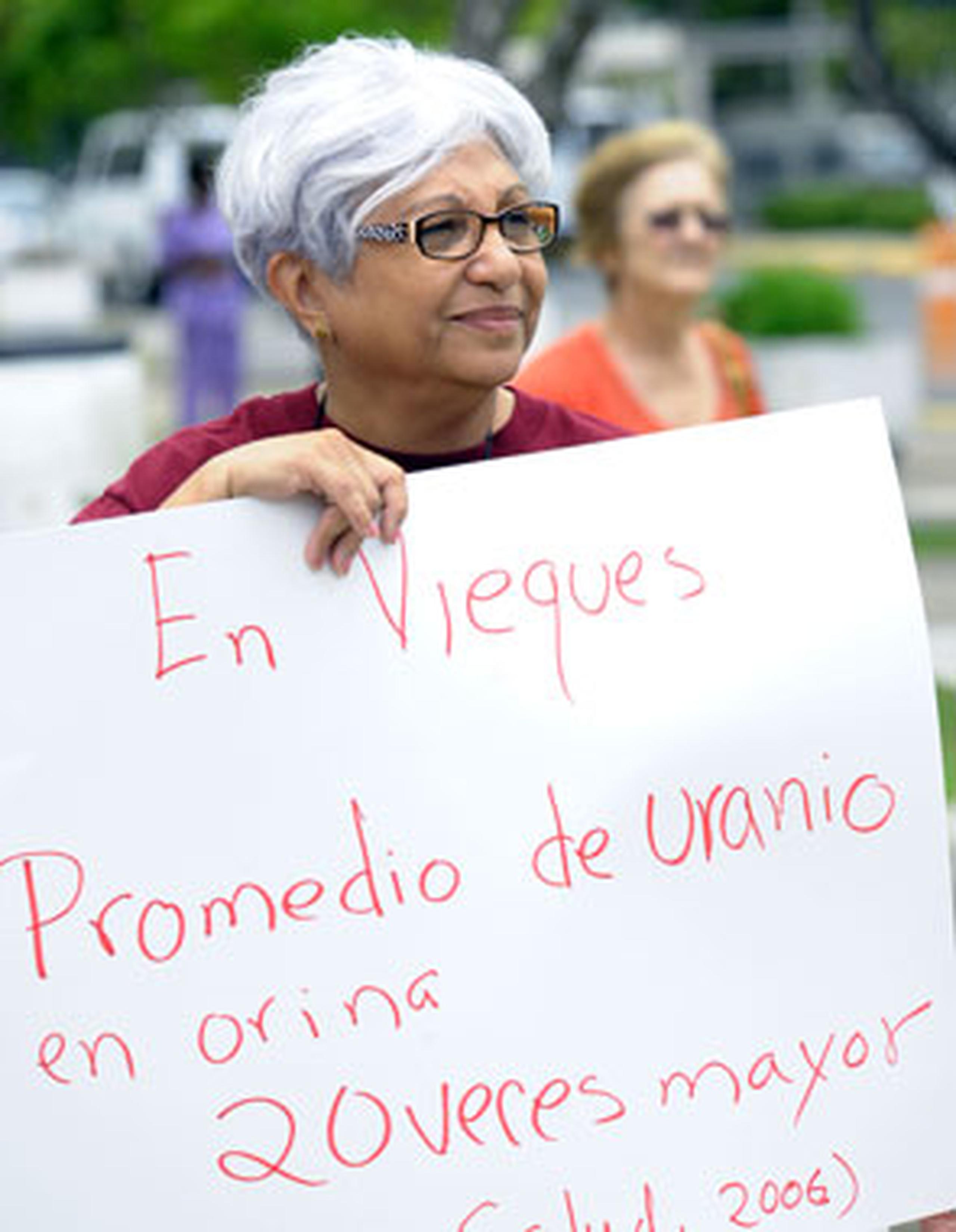 Funcionarios viajan mañana a Vieques para conversatorio Primera Hora