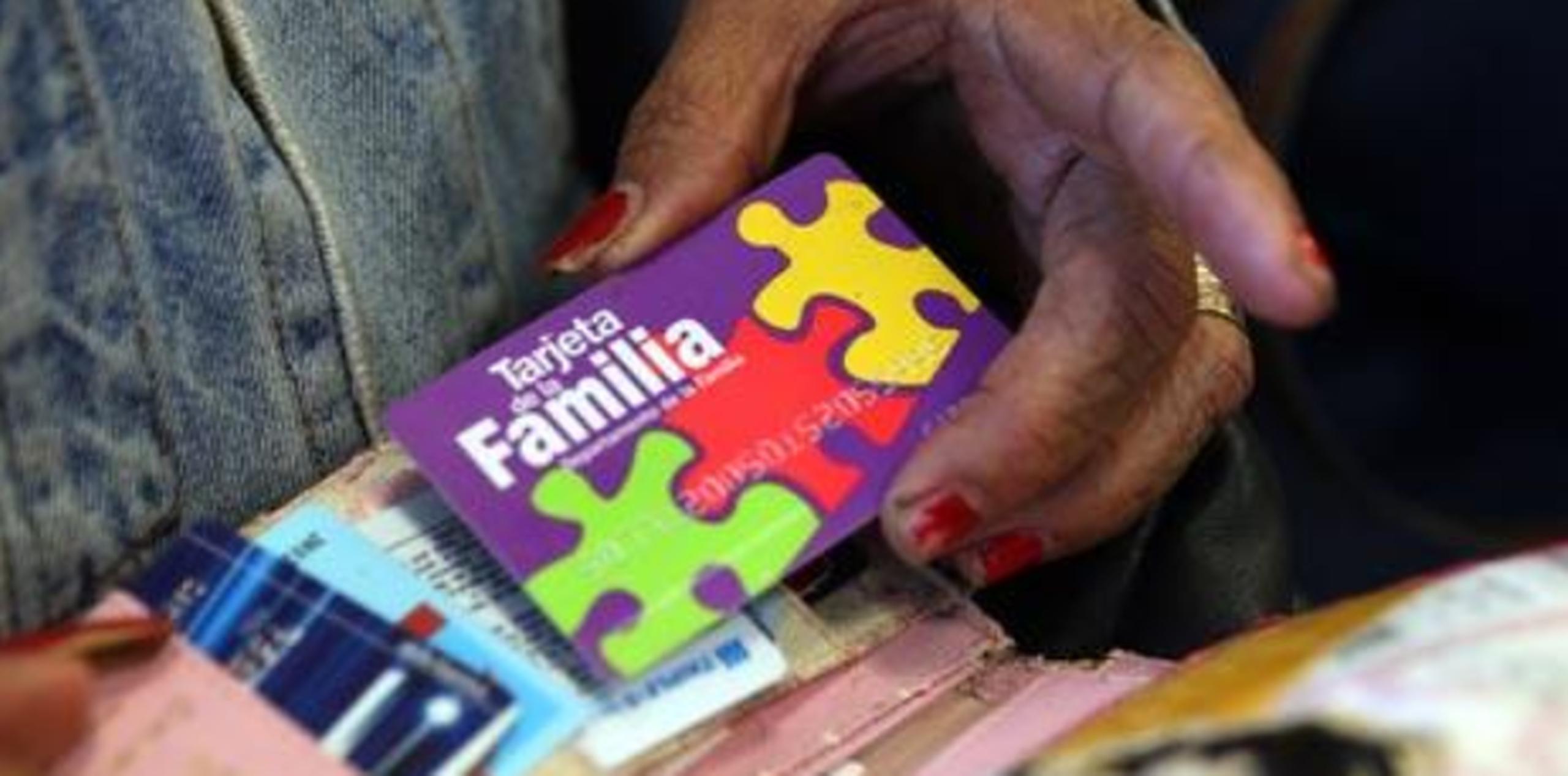 Familia quiere poner a trabajar a beneficiarios del PAN Primera Hora