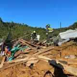 Colombia declara desastre natural tras derrumbes en el que murieron al menos 33 personas
