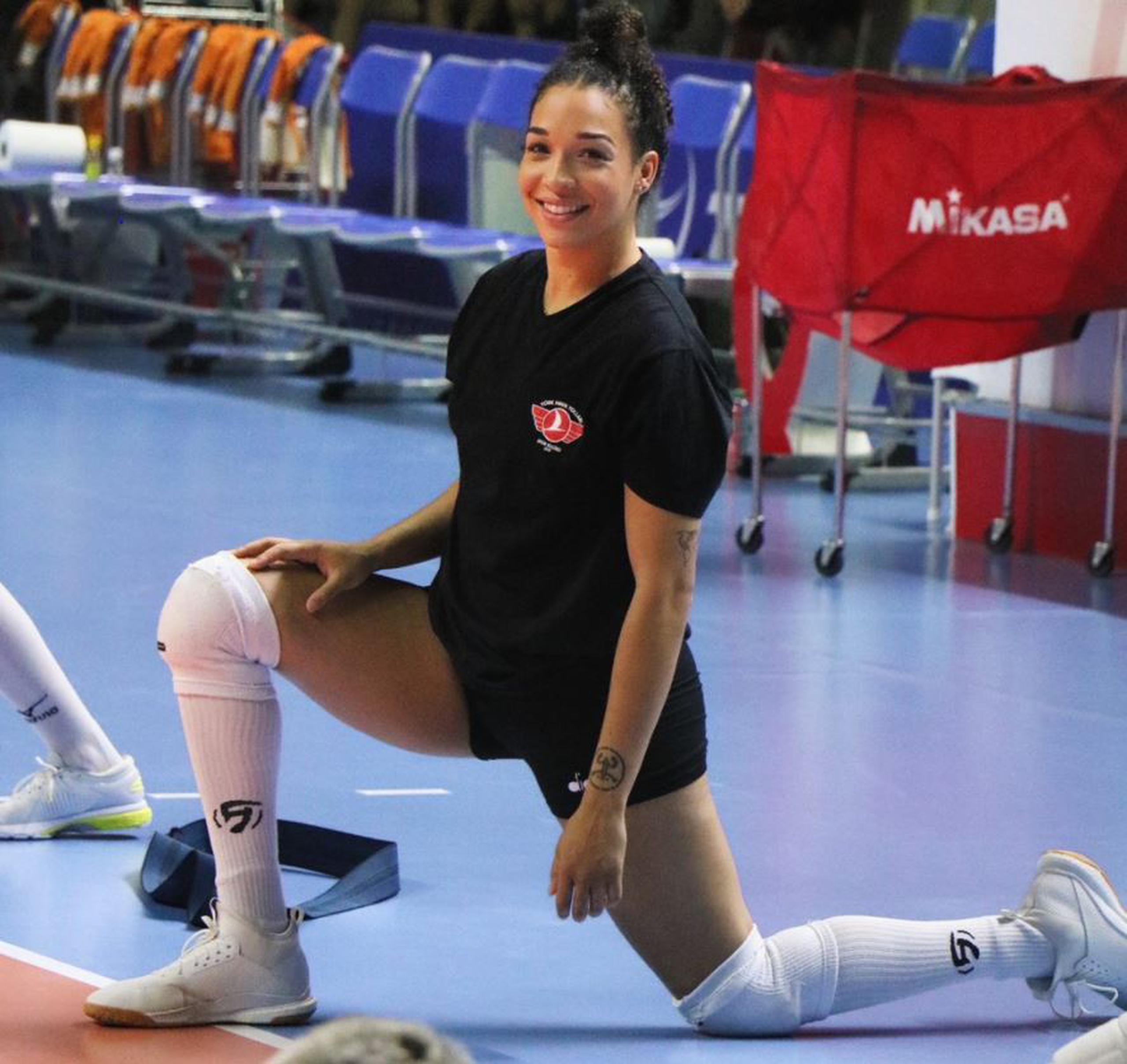 La corozaleña Daly Santana se encuentra en Turquía donde participa en el torneo profesional con el equipo THY.