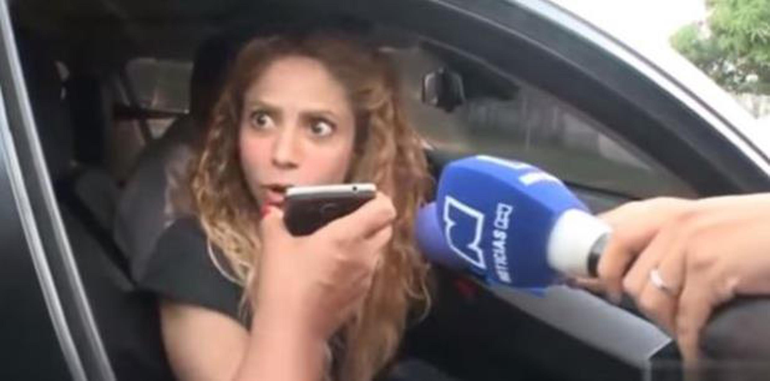 "Shakira, ¿estás embarazada?", le preguntaron. (Captura)