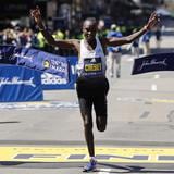 Los kenianos Chebet y Jepchirchir dominan el Maratón de Boston 