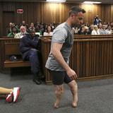 Oscar Pistorius sale de la cárcel bajo libertad condicional