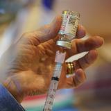 CDC: la vacuna de Moderna contra el COVID-19 es la más efectiva contra la hospitalización