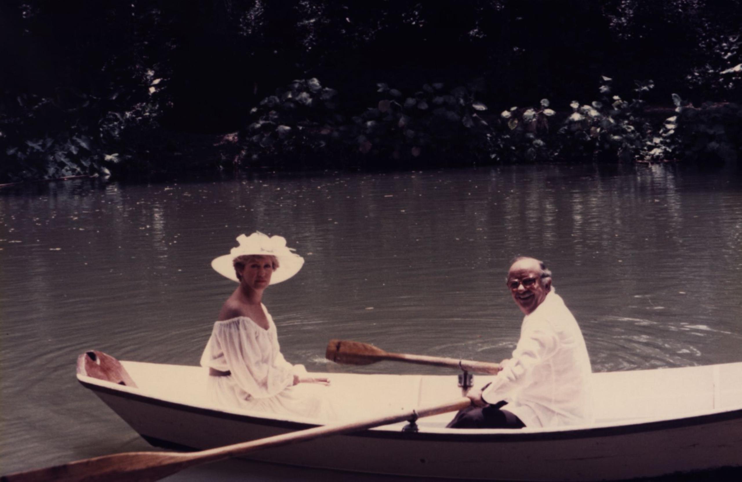Gladys Rodríguez y Tommy Muñiz en la película “Lo que le pasó a Santiago”.