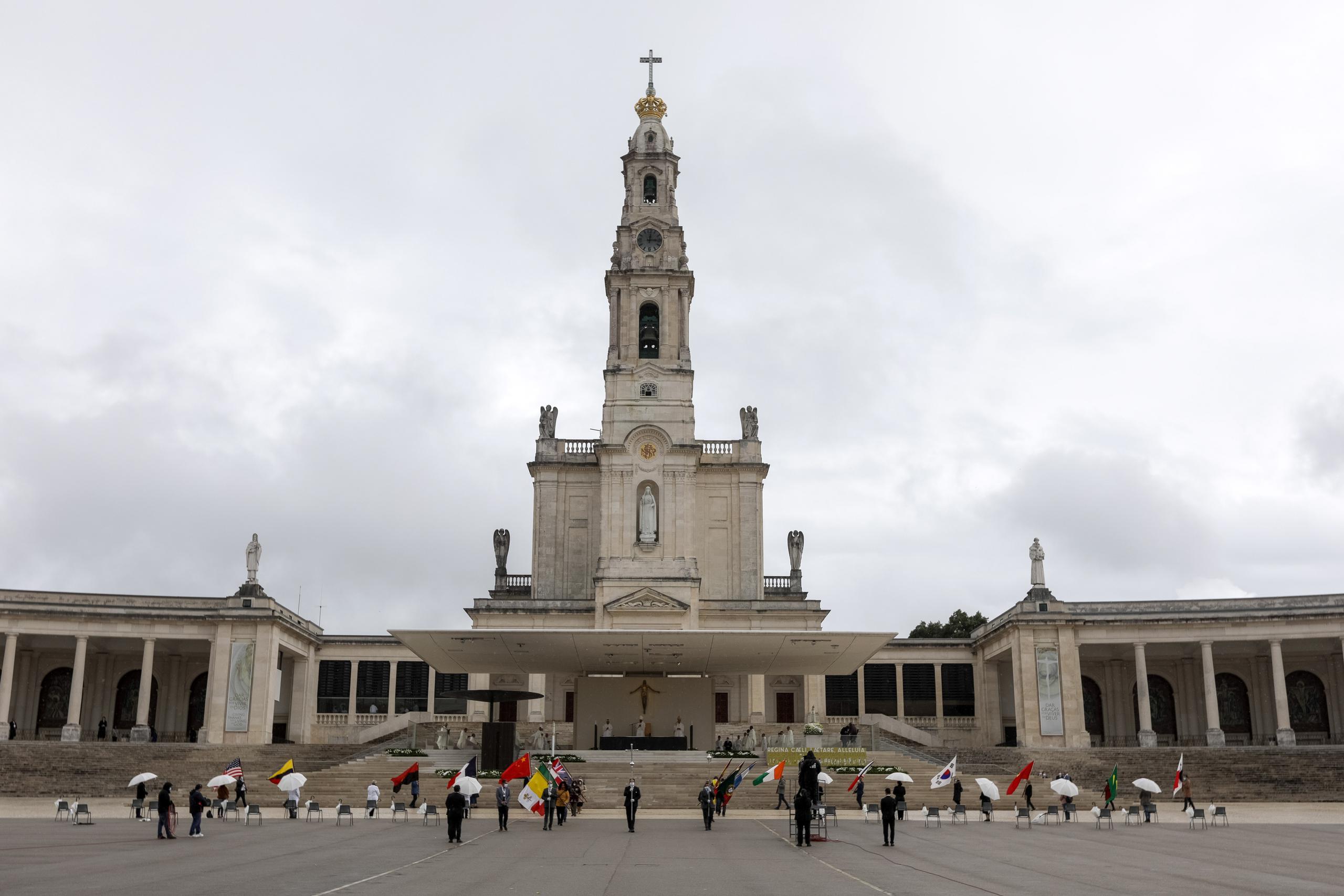 Así lucía hoy el santuario, que en otros años alberga 200,000 personas en el aniversario de la Virgen del Rosario.