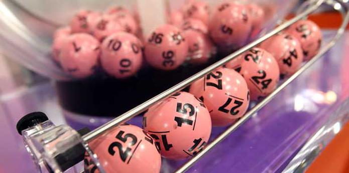 La semana pasada, el Powerball fue tema noticioso principal después que un solo boleto de ese juego vendido en Nueva Jersey resultó en un acierto de seis números que le garantizó un premio de $338.3 millones, según portavoces de la lotería en esa jurisdicción. (Archivo)
