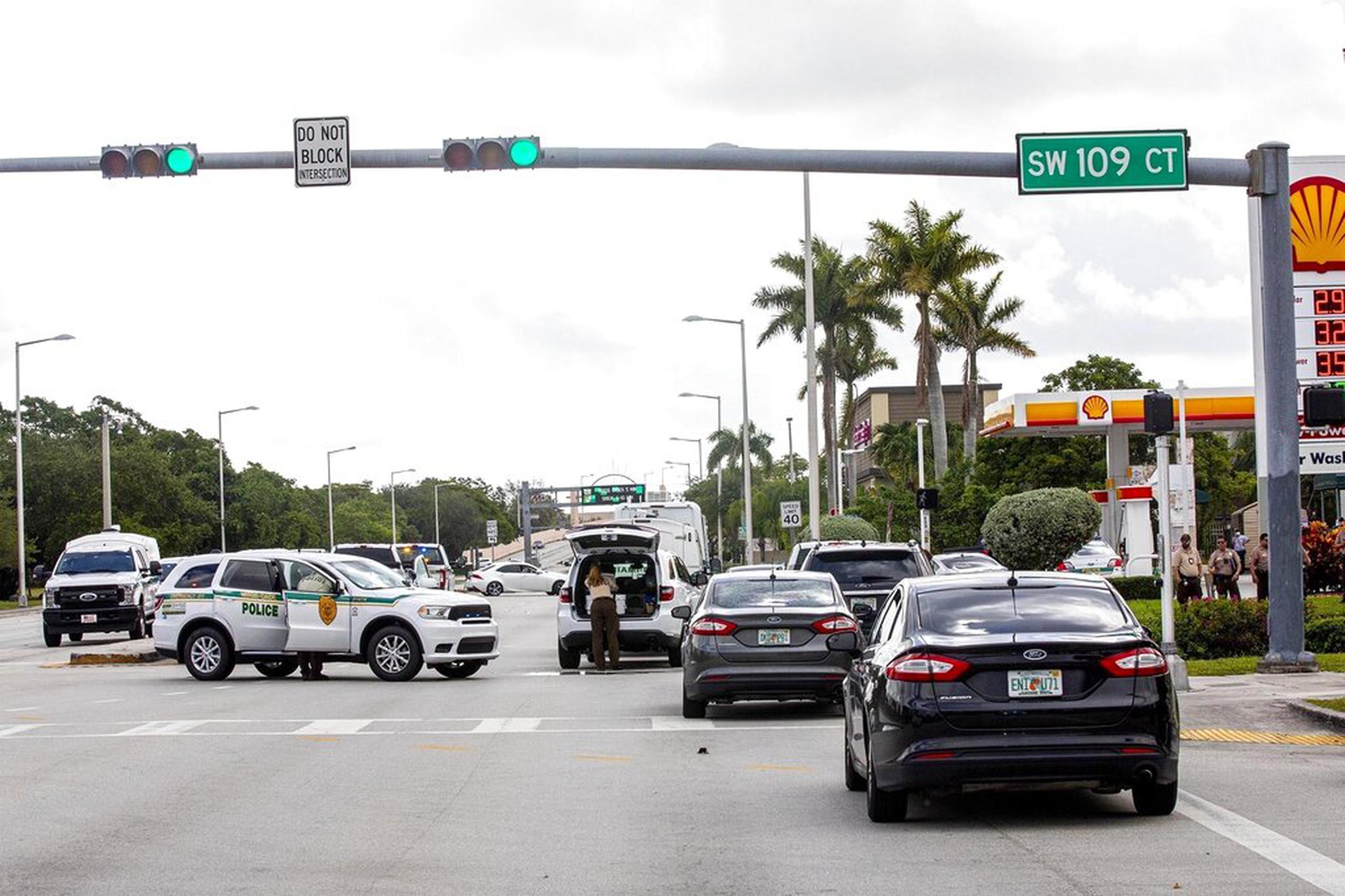La zona cerca de donde hubo un tiroteo contra una fiesta de graduación en Kendall, cerca de Miami, el 6 de junio del 2021.
