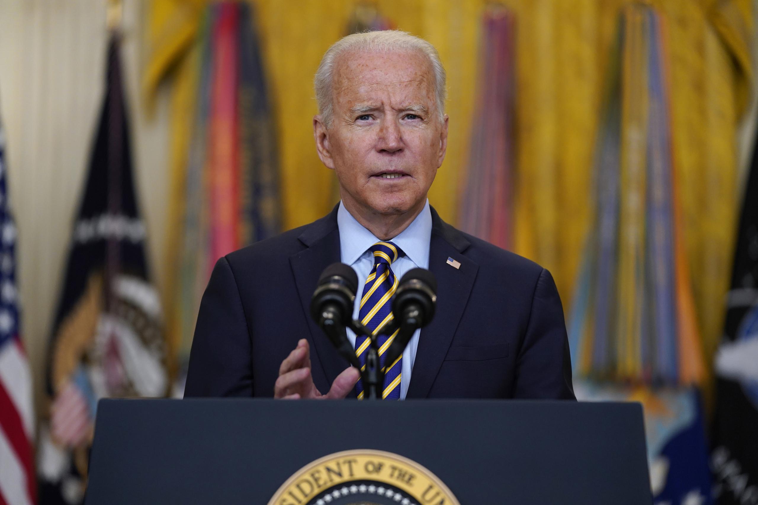 El presidente estadounidense Joe Biden habla en la Casa Blanca sobre la retirada de tropas de Afganistán.