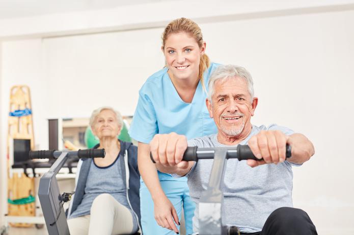 Según la Organización Mundial de la Salud el hacer ejercicios regularmente reduce, entre otros, el riesgo de mortalidad por enfermedades cardiovasculares.