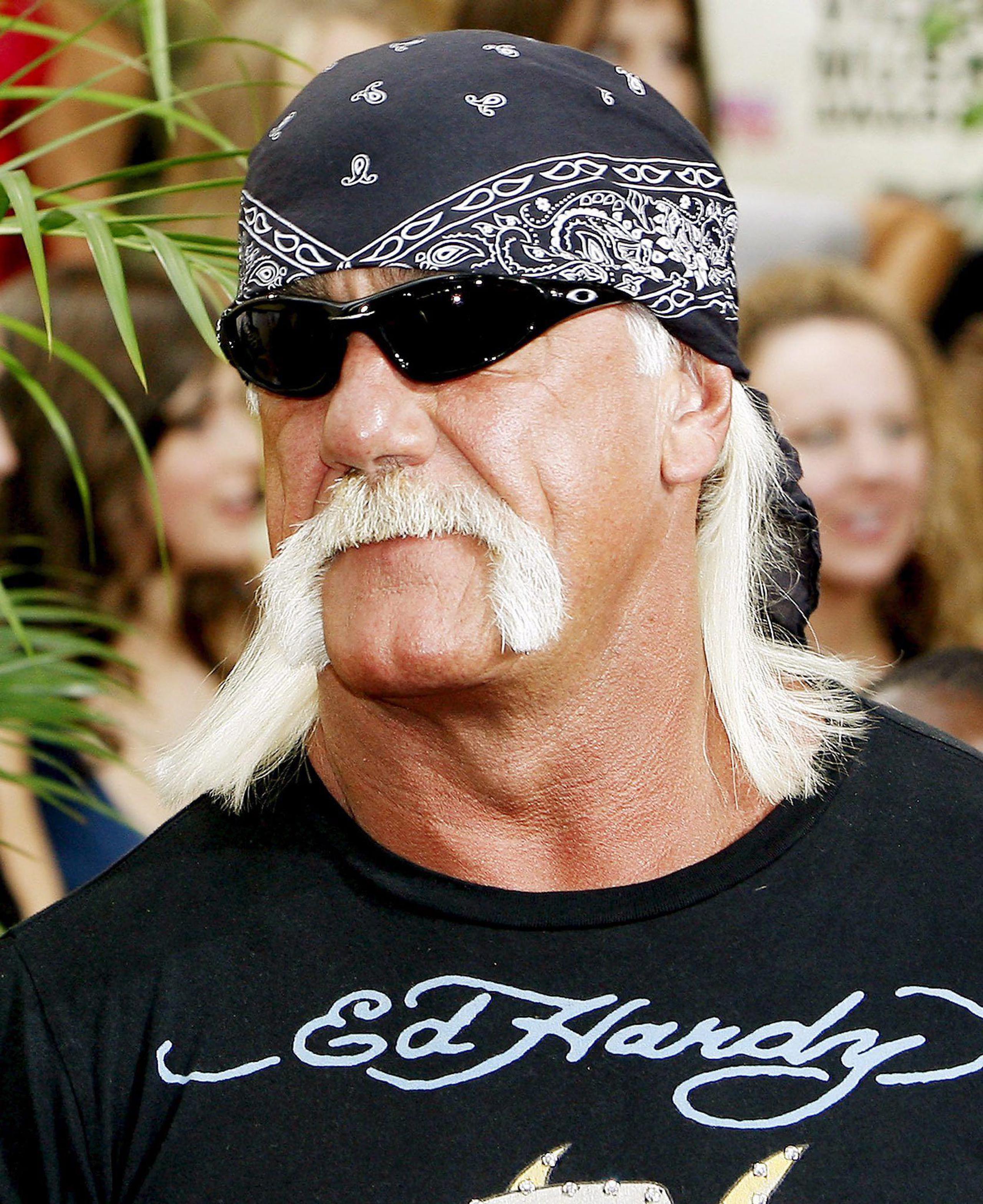 Hogan, de 62 años, demandó en el 2012 a Denton por publicar en Gawker un vídeo sexual de dos minutos de duración. (EFE)