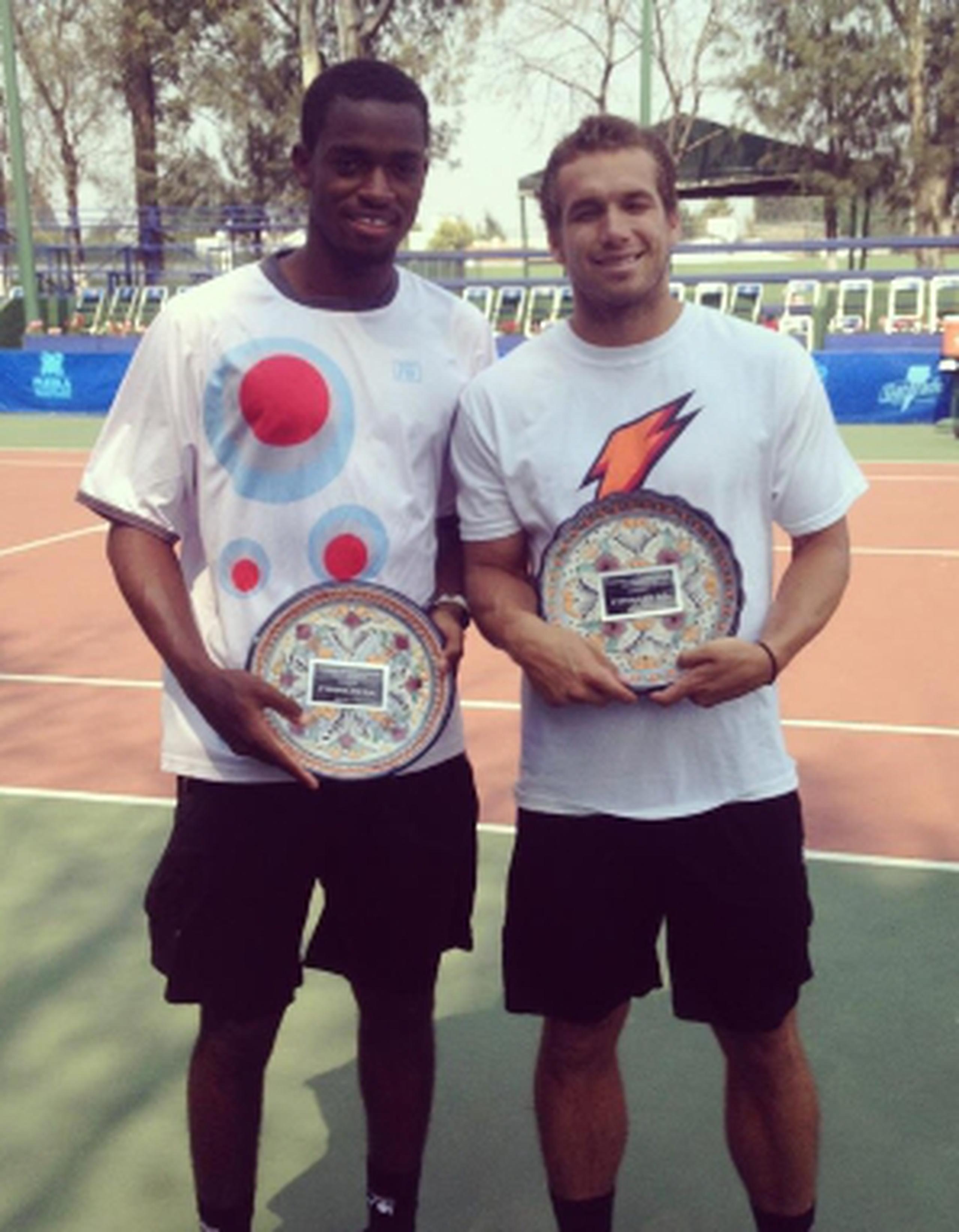 Alex Llompart vuelve a brillar en dobles Primera Hora