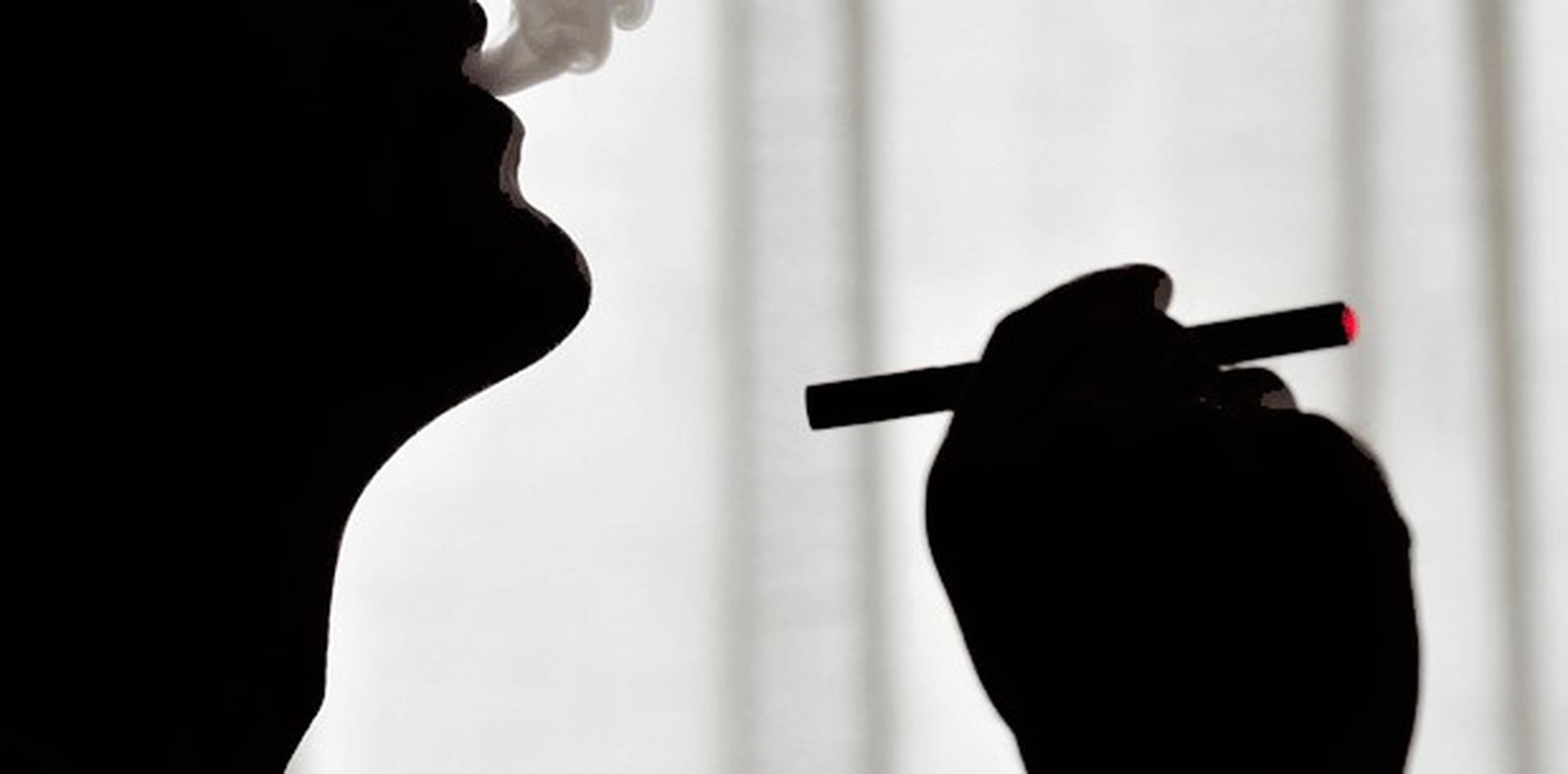 Los artefactos han superado la popularidad de los cigarrillos tradicionales entre los adolescentes. (Archivo)