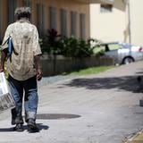 Surge “fenómeno” de personas con vivienda que viven en la calle