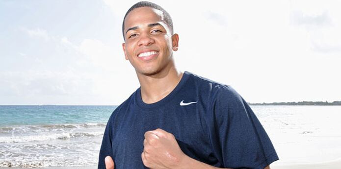 Félix Verdejo se une a campaña de limpieza de playas ...