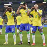 Brasil pasea a Corea y será el rival de Croacia