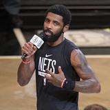 Irving se reincorpora a Nets y se disculpa