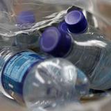 En Puerto Rico el único plástico que se recicla son las botellas