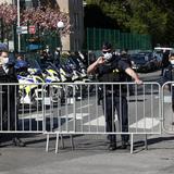 Ataque terrorista en Francia: un profesor muerto y dos heridos 